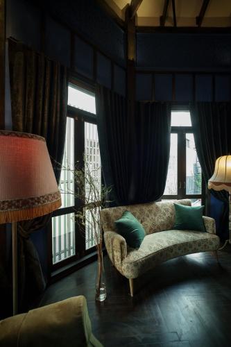 422160613 Baan Tuk Din Hotel