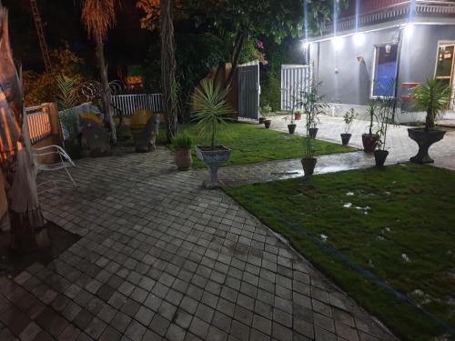 Hotel Kashmir Lodge in Muzaffarabad