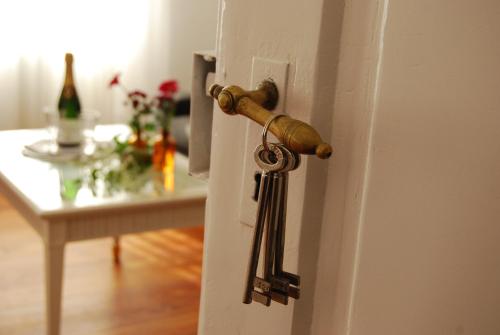Alte Apotheke Bed & Breakfast in Karlsbad, Deutschland