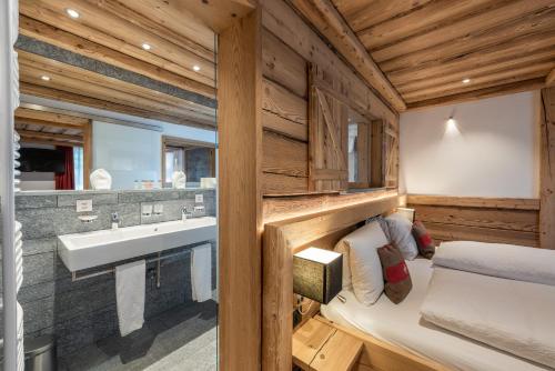 Alpenchic Deluxe Triple Room