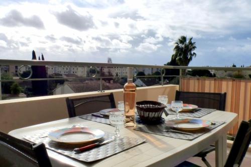 34m south facing with terrace and open view - Location saisonnière - Sanary-sur-Mer