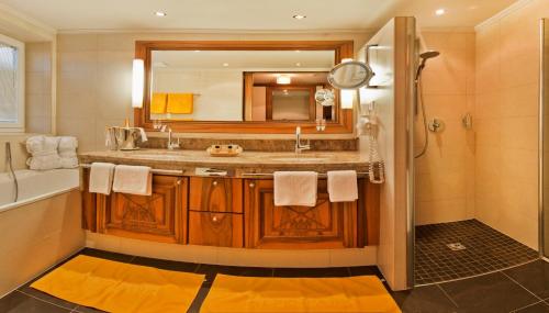 Royal Double Room with Balcony