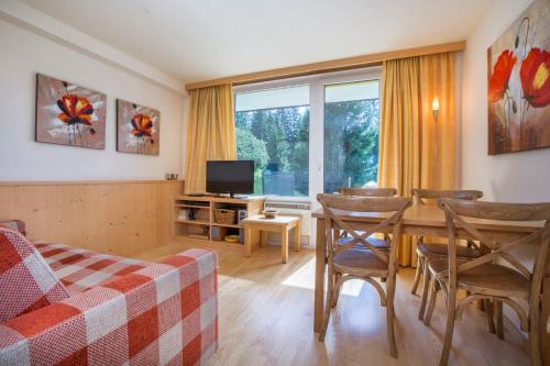  Appartement Wiesberger 62 Top 6, Pension in Königsleiten