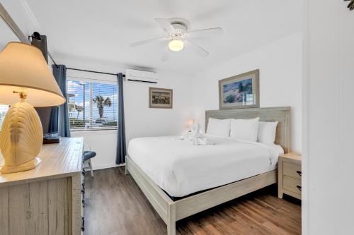 2BR Ocean Forest Villa Steps Away From Pristine Sandy Beaches