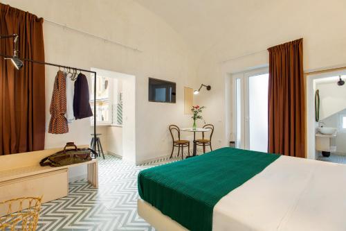  OTIUM Luxury studio apartment in Monte di Procida