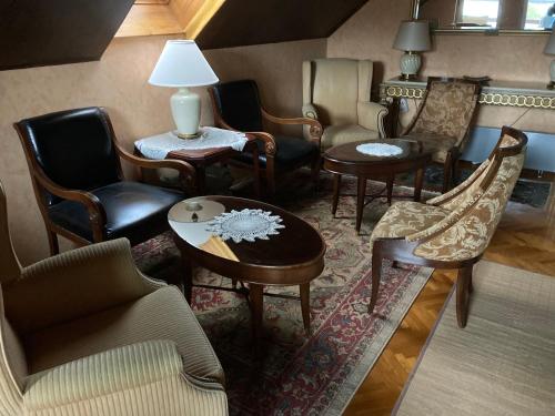 Palvelut, Vandor Fogado in Gyöngyössolymos