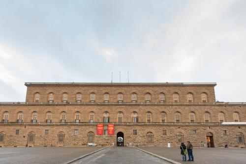 Pitti Three - image 13