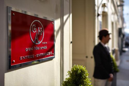 Grand Hôtel Amelot, Paryż