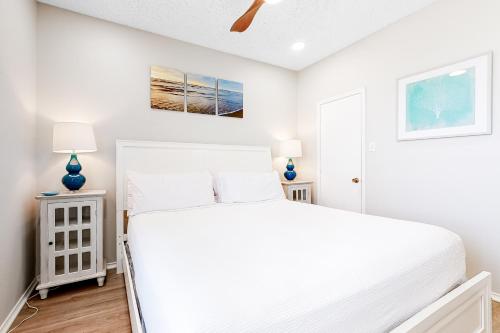 Beach Club 173 & 174 in Padre Island, USA
