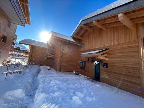 Les Trois Chaufatons - Chalets Boutiques, Propriétés Mont Amour