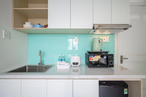 Cozrum Homes - Coraline House - 주방