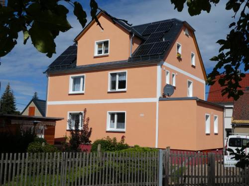 Ferienwohnung Dorfblick in Kössern, Deutschland