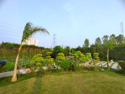 Shaw Estate-Beautiful Farm House in Noida-Agarwal Farm