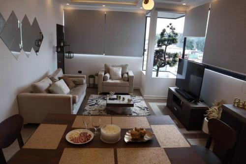 Luxurious and Central Apartment 2Br