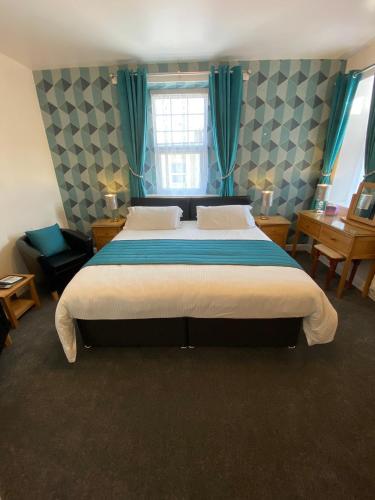 Paignton Court photo 2