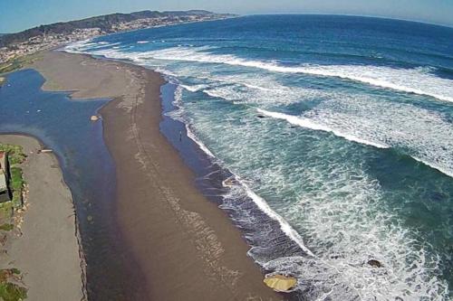 Acogedora cabaña en Pelluhue a metros de la playa