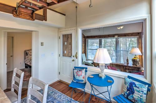 Waterfront Retreat with Boat Dock and Fire Pit! in 紹斯伯里