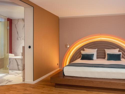 Seven Hotel Paris - image 8