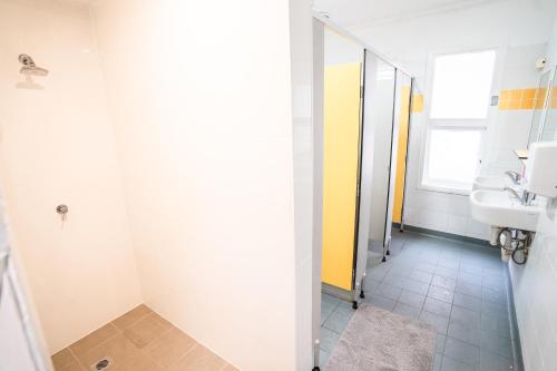 ジョリー スワグマン バックパッカーズ