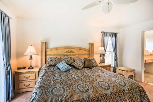 Sunny Florida Retreat with Pool 25 Mi to Disney in Kissimmee, USA