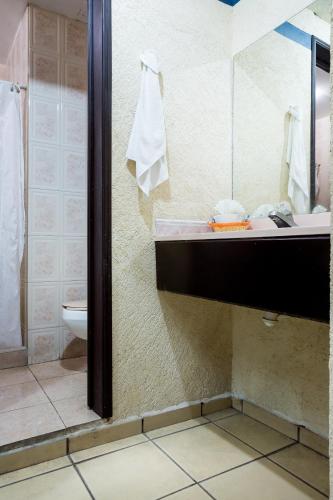 Hotel Raldos Inn In Mexico - 