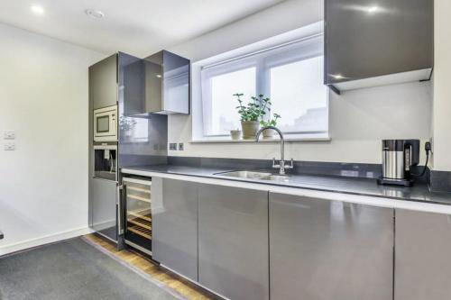 Tower Bridge Lux-Penthouse, London (photo 10)