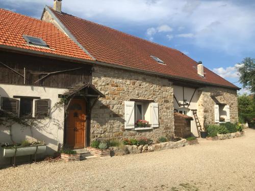 La Grange Aux Fleurs - Chambre d'hôtes - Rigny-la-Nonneuse