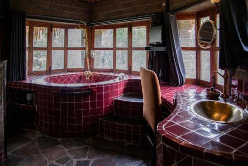 422297796 Nirvana Restaurant & Retreat