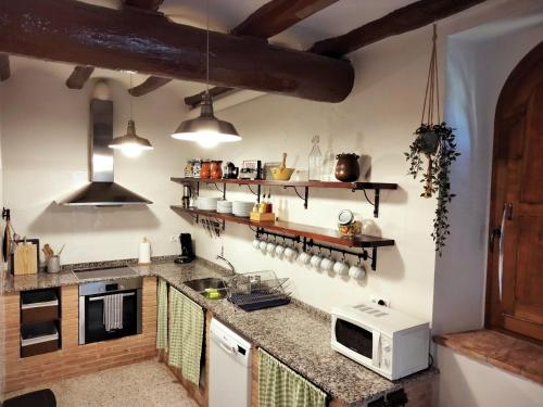 Konyha, El Forn Rural in Montmajor