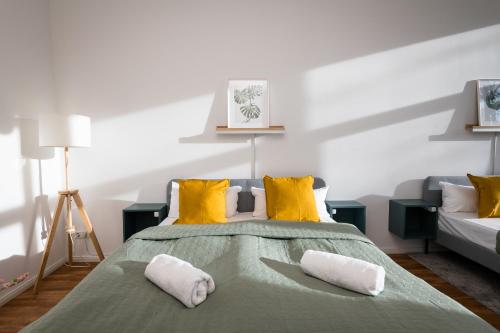 Sonnig & Helle Wohnung Alexanderplatz in 15min zu erreichen, Herthastraße sehr schön und groß für Gruppen geeignet, Berlin (zdjęcie 9)