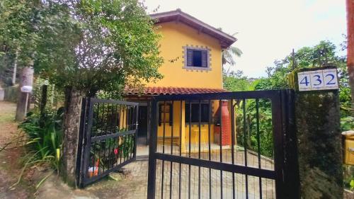 Casas Jacatirão – khách sạn tại Praia Pereque-Mirim