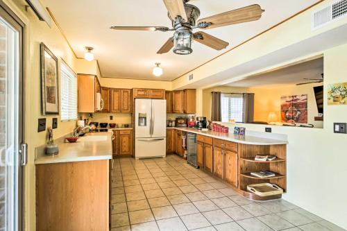 Pet-Friendly Tucson Home with Heated Pool and Hot Tub - image 11