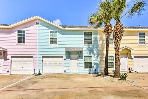Spacious Port Aransas Condo Near Beach and Golfing in พอร์ตอรันซาส (TX)