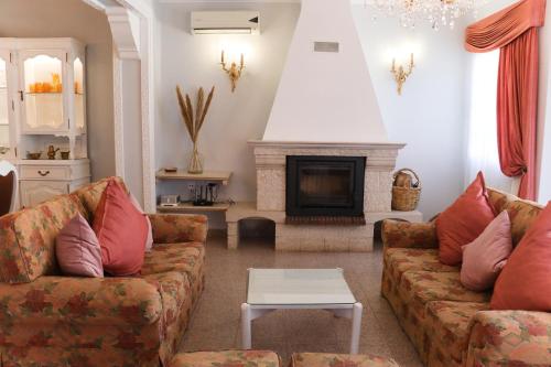 Sunshine Villa with Heated Pool, Faro (fotografie 11)