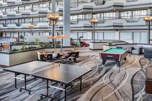 สิ่งอำนวยความสะดวกเพื่อการสันทนาการ, ฮาวเวิร์ด จอห์นสัน บาย วินด์แฮม ลิมา (Howard Johnson by Wyndham Lima) in ลิมา (OH)