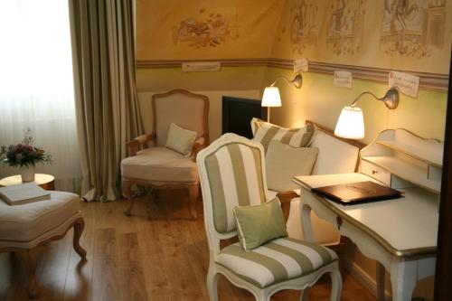Hotel Wilhelm Busch – Hamburg, VA
