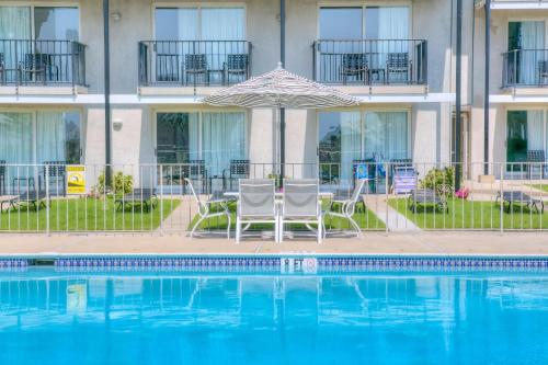 Periwinkle Inn 5