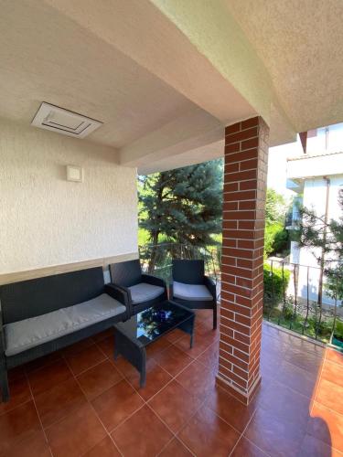 Suzana Garden in Venus
