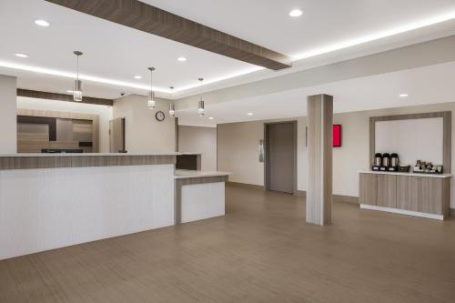 Lobby, Red Roof Inn Sulphur in Sulphur (LA)