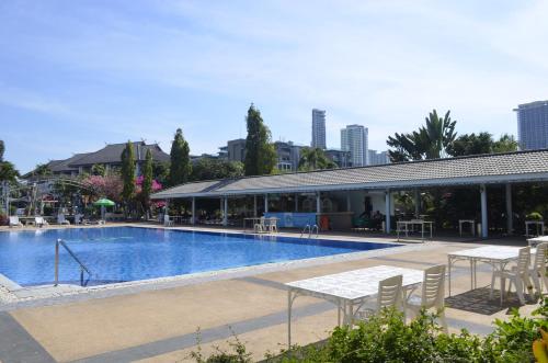 Silversand Villa Hotel