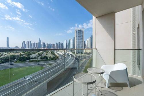 Vogue Golf Views Near Dubai Marina and Jumeirah beach - One Bedroom Apartment with balcony, Dubaj (zdjęcie 9)