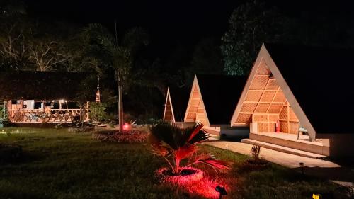 Dwarf Guest House Dwarf Guest House