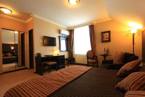 Conacul Benke Room Type - Double Room with Garden View