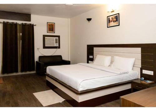 Ritumbhara Hotel & Resort