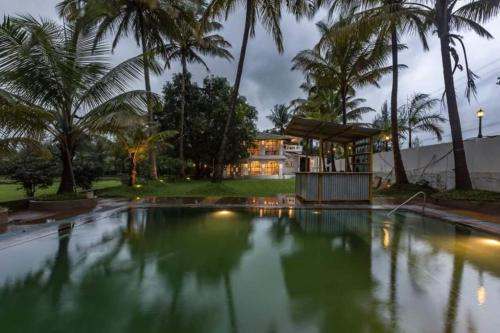 Redhomex 96Bliss 4BHK photo 4