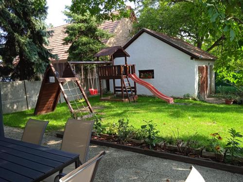 Näkymä ulkoa, Diókert Vendégház Sopron (Diokert Vendeghaz Sopron) in Balf