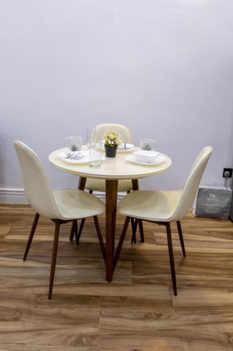 Milano Apartment - image 4