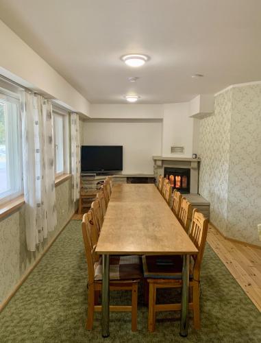 Koplietošanas atpūtas telpa ar TV, Holiday Home Veskijoe in Nova Vald