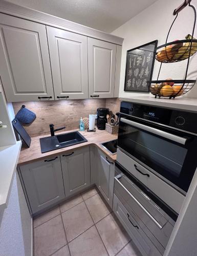 Cocina, 4 wunderschöne Ferienwohnungen im Kavaliershaus (4 wunderschone Ferienwohnungen im Kavaliershaus) in Krebs-forden
