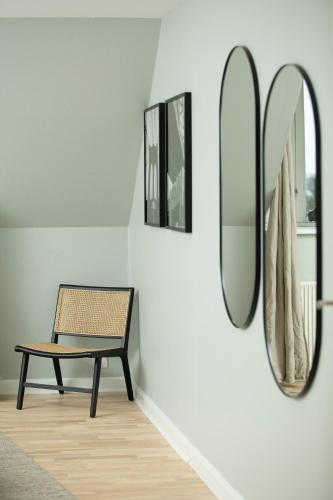 Unique 5 Bedroom Flat w Exposed Beams in Copenhagen Unique 5 Bedroom Flat w Exposed Beams in Copenhagen